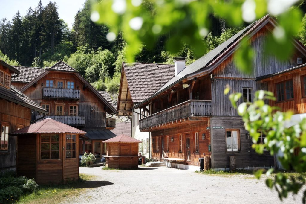 Am Dorfplatz